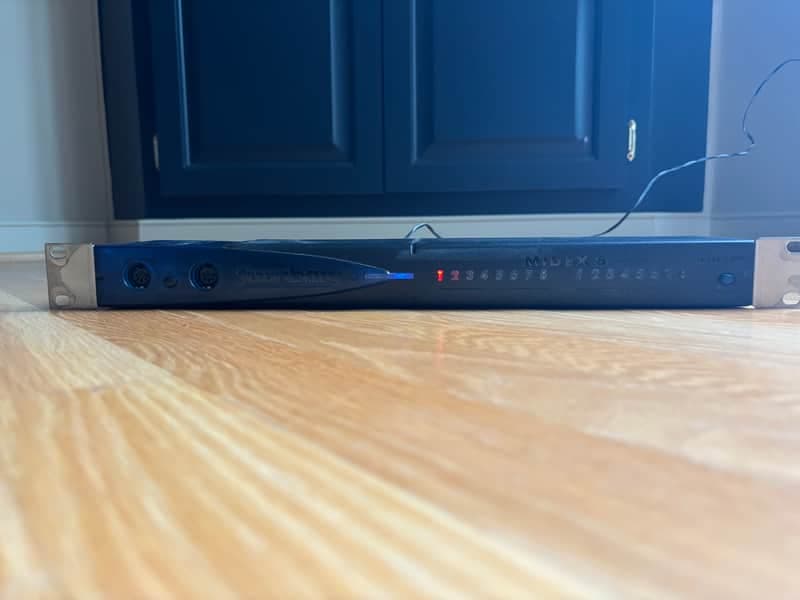Steinberg MIDEX-8 USB interface