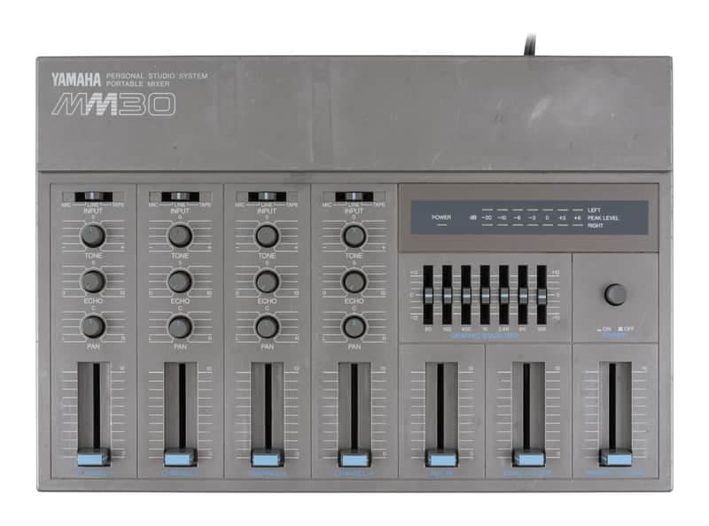 Yamaha MM-30 Portable Mixer