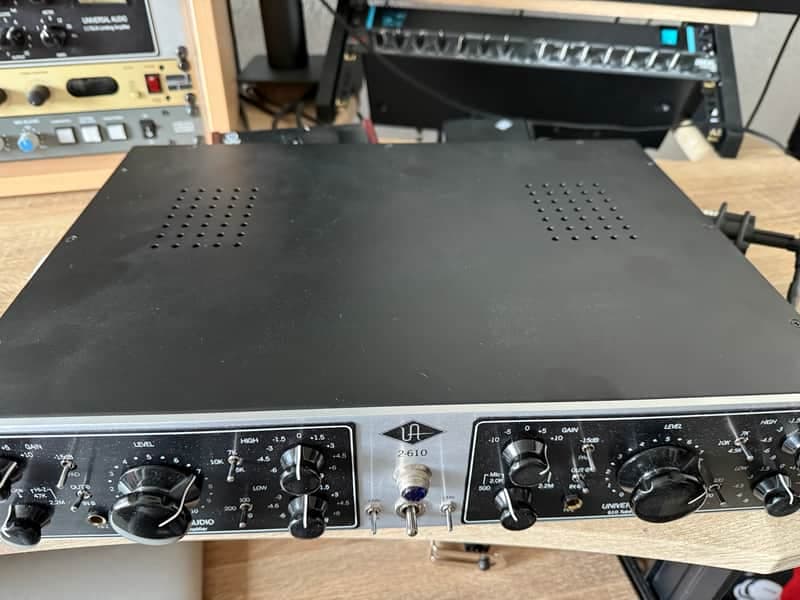 Universal Audio 2-610S Dual Channel Mic Preamplifier 2010s - Black