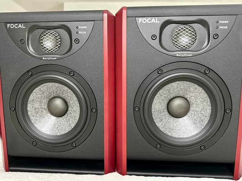 Focal Solo6 ST6 Active Studio Monitor (Pair) 2022 - Present - Red