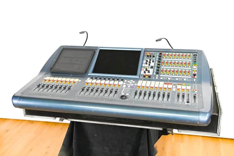 Midas PRO2 Live Digital Audio Mixing Console with Flight Case CG01VMV *ASK FOR SHIPPING*