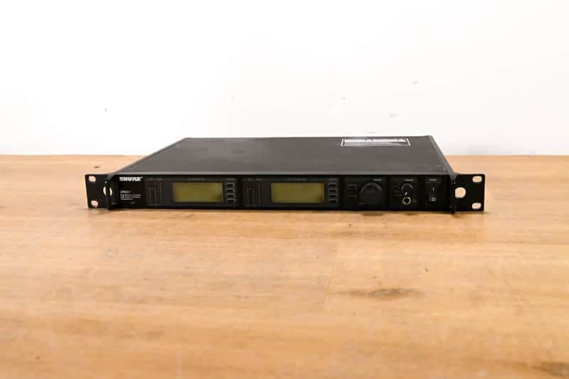 Shure UR4D+ Dual-Channel Wireless Receiver - G1 Band: 470-530 MHz CG015YW
