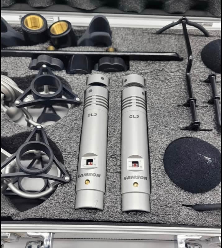 Samson CL2 Pencil Condenser Microphone with Cardioid / Omni Capsules (Pair) with Case Flat Response