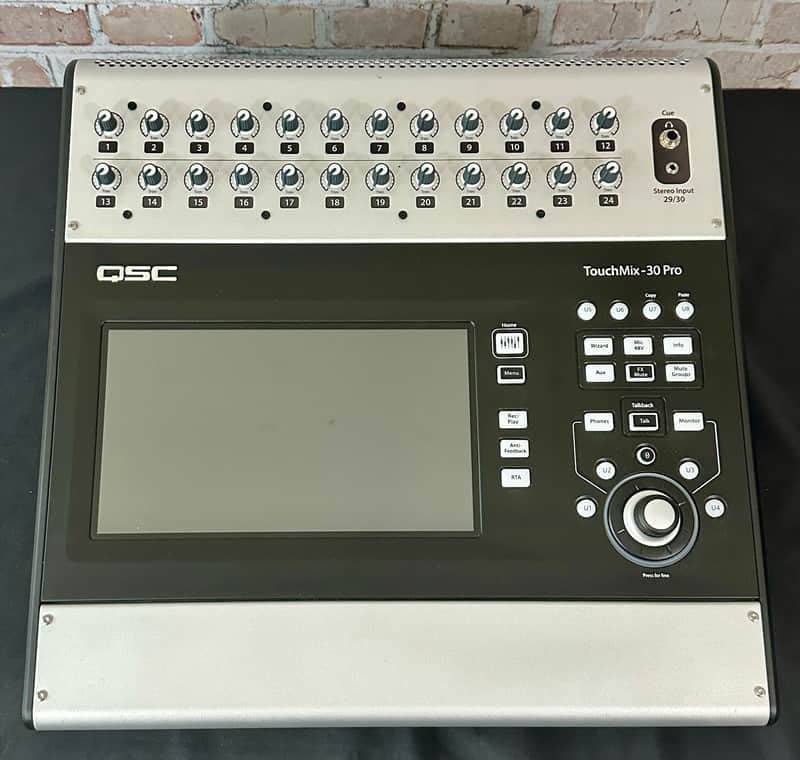 QSC TouchMix-30 Pro 32-Channel Touchscreen Digital Mixer - Silver