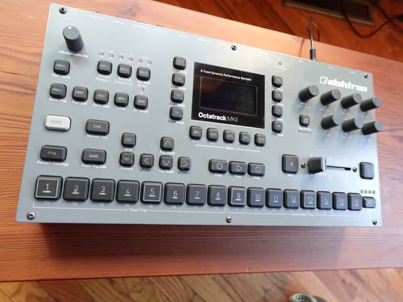 Elektron Octatrack MkII Dynamic 8-Track Performance Sampler 2017 - 2021 - Gray