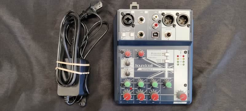Soundcraft Notepad 5 Analog Mixer