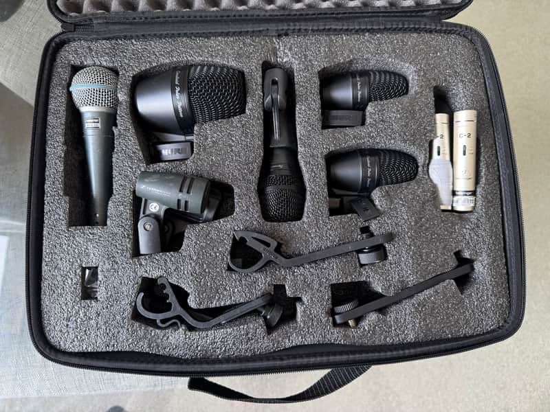 Shure 8-Piece Drum Microphone Kit