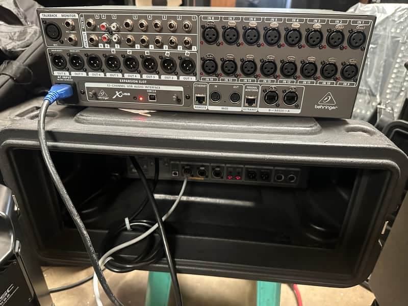 Behringer X32 rack digital mixer & S32 stagebox
