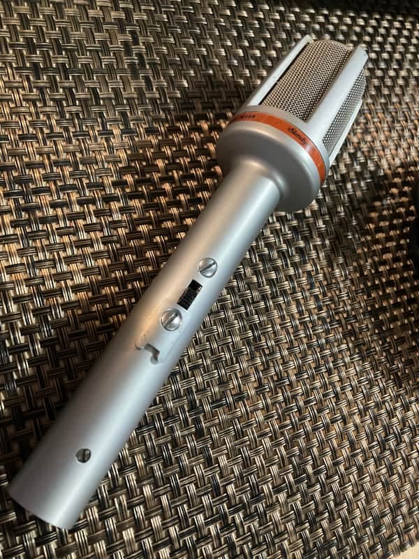 Very Nice Shure PE589 High Impedance Microphone W/ cable