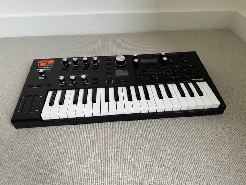 ASM Hydrasynth Explorer + Decksave + Gigbag