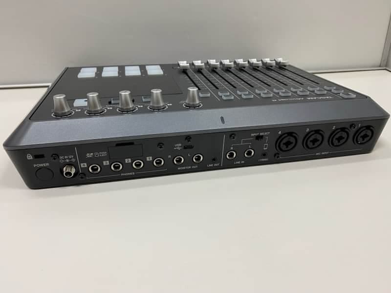 TASCAM Mixcast 4 Digital Audio Workstation - open **Super-Mega-Clean!! ~complete in-box!! - Ships Free!!