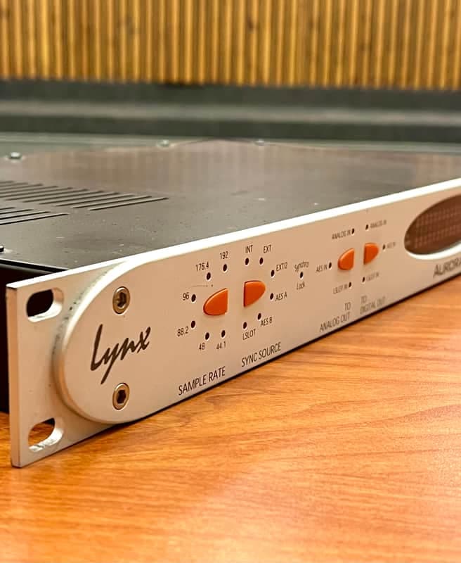 Lynx Aurora 16 AD/DA Comverter w/LT-HD Card 2000s