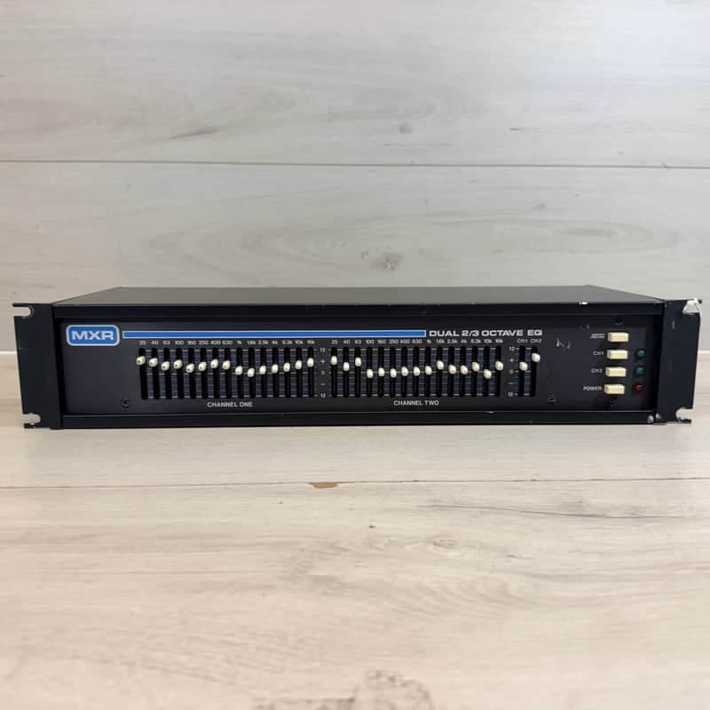 MXR Model 171 Dual 2/3 Octave 15-Band Graphic Equalizer Vintage Rack EQ Late 1970s-Early 1980s