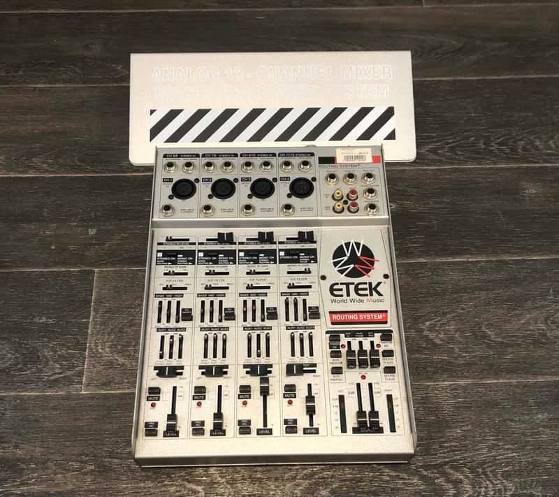 ETEK AD1223 Console Analogique