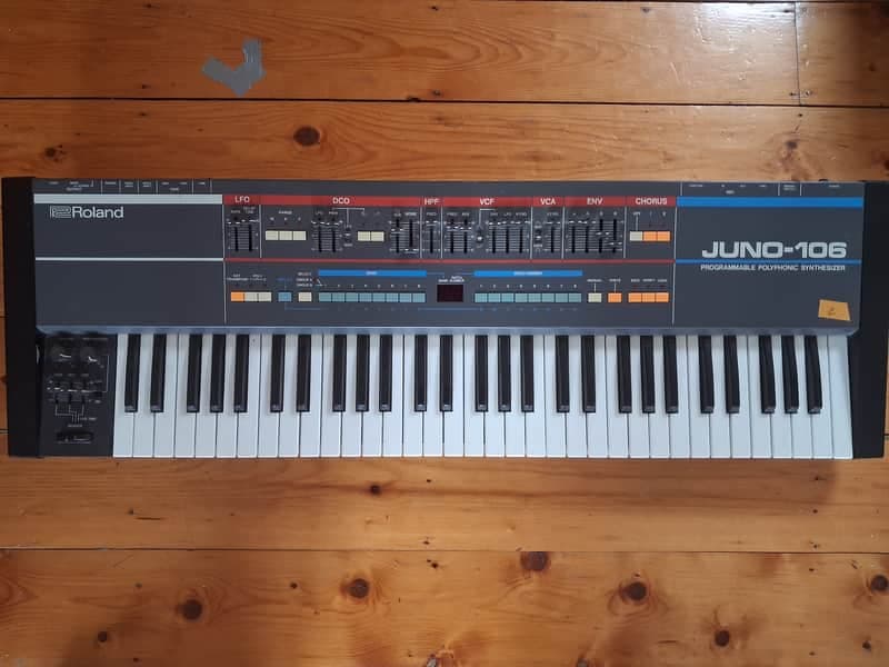 Roland Juno-106 61-Key Programmable Polyphonic Synthesizer 1984 - 1985 - Black
