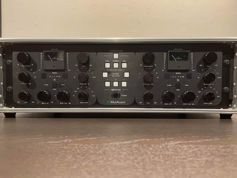 WesAudio ngBusComp Stereo Bus Compressor with Digital Recall 2020 - Black