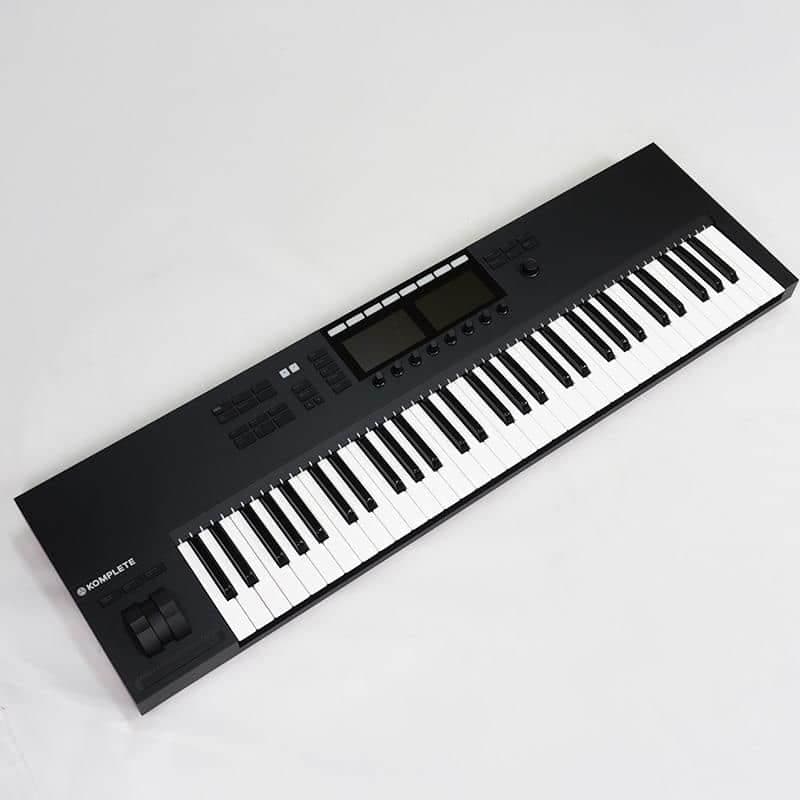 Native Instruments USED Komplete Kontrol S61 MK2 - MIDI Keyboard 61-Key Controller for DTM (Desktop Music)