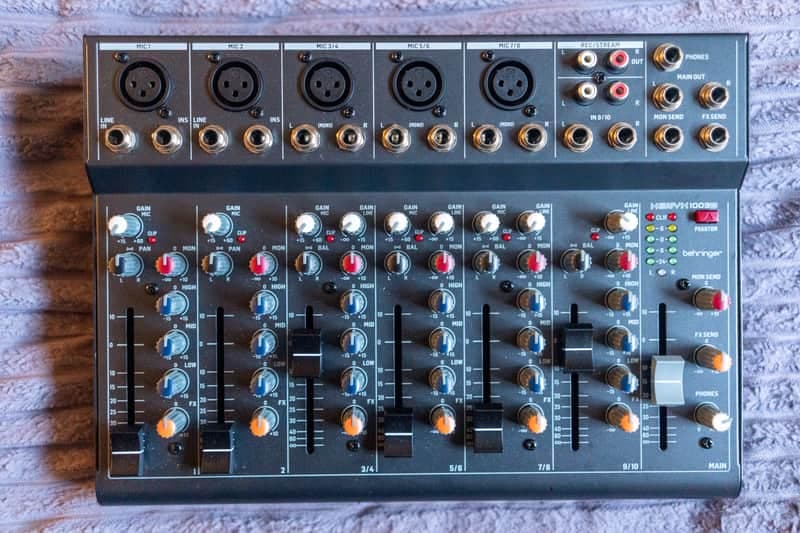 Behringer Xenyx 1003B 10-Input Battery Powered Portable Mixer