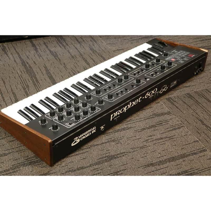 Sequential Prophet 600 Vintage Synth 1982 approx.