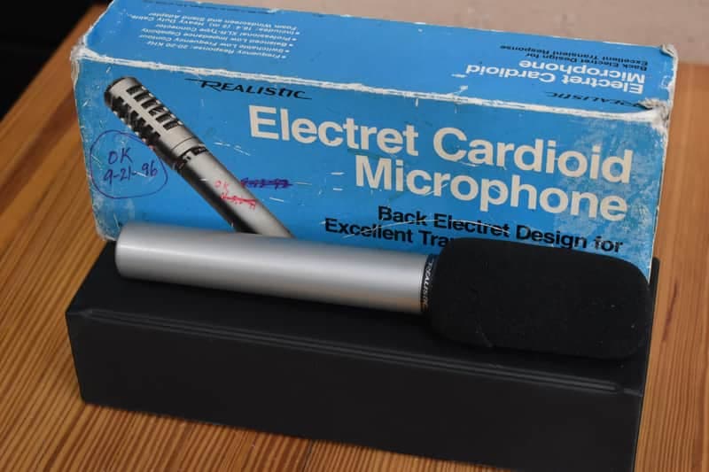 Realistic Electret Cardioid Microphone