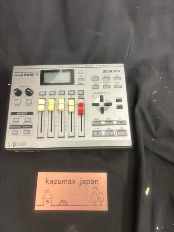 Zoom MRS-4 Portable Digital Multitracker w/ 32MB Smart Media