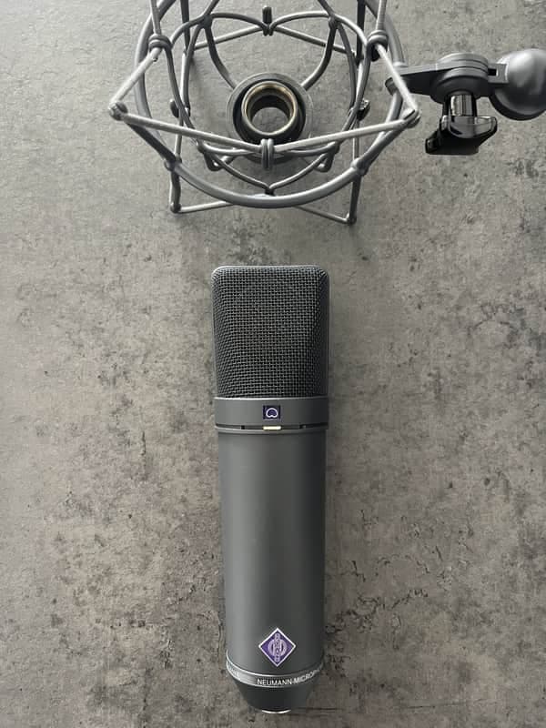 Neumann U 87 Ai mt Large Diaphragm Multipattern Condenser Microphone 1986 - Present - Matte Black Mint!