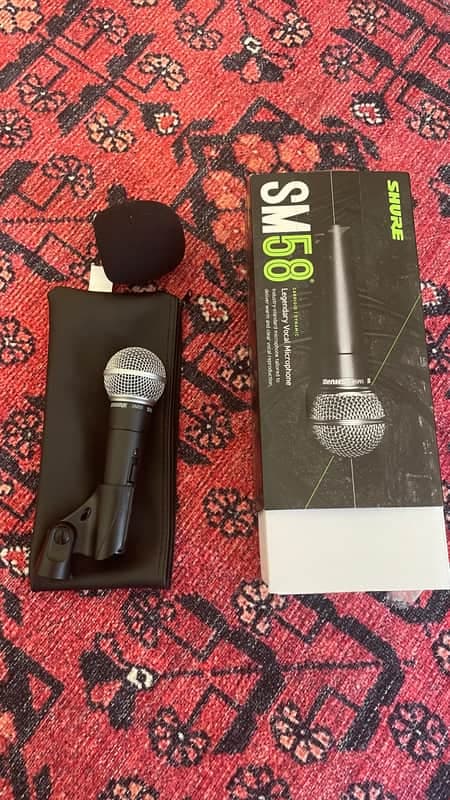 Shure SM58S Cardioid Dynamic Microphone with On / Off Switch