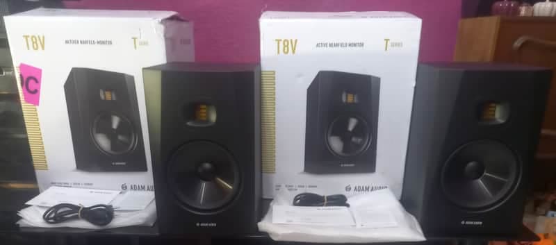 ADAM Audio T8V 8" Active Studio Monitors (Pair) 2020 - 2021 - Black
