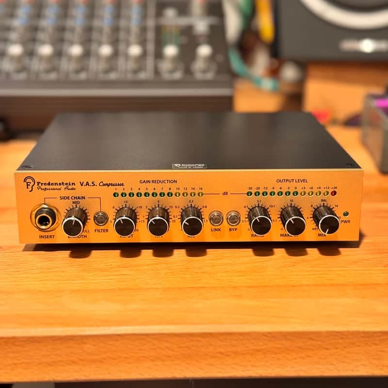 Fredenstein V.A.S. FET Compressor