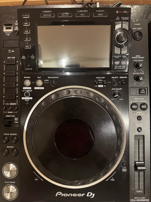 Pioneer CDJ-2000NXS2 Professional Multi Player 2010s - Black