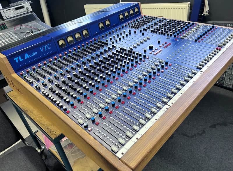 TL Audio VTC 24 channel - BLUE