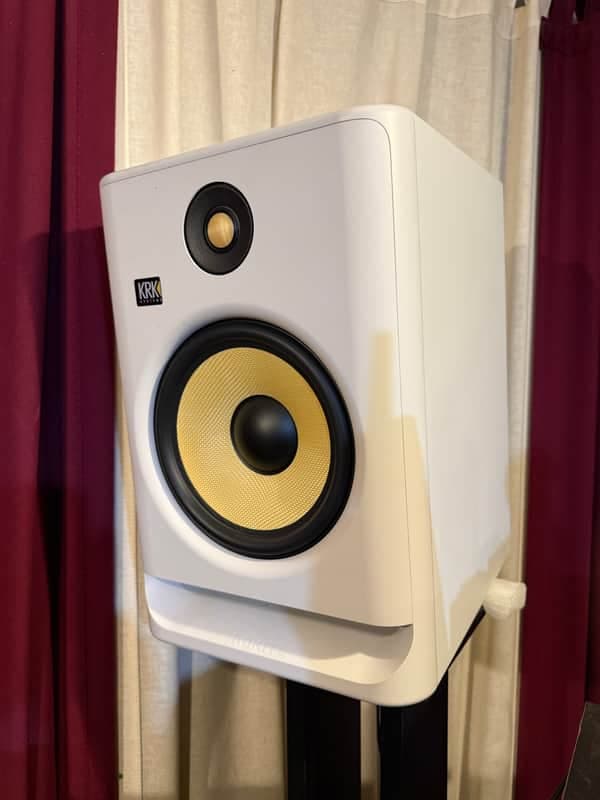 KRK RP-8 Rokit G4 2-Way 8" Active Studio Monitor (Single) 2019 - 2021 - White