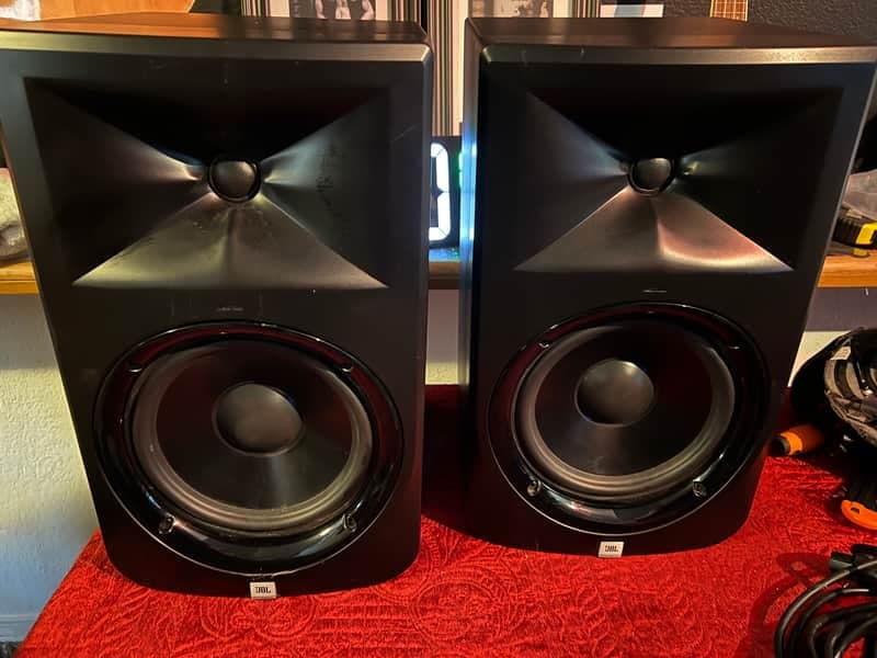 JBL 308P MkII Pair Two Powered 8-Inch Two-Way Studio Monitor