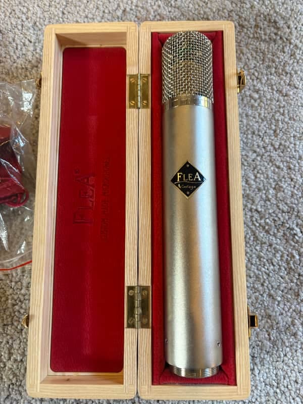 FLEA Microphones 12 2021