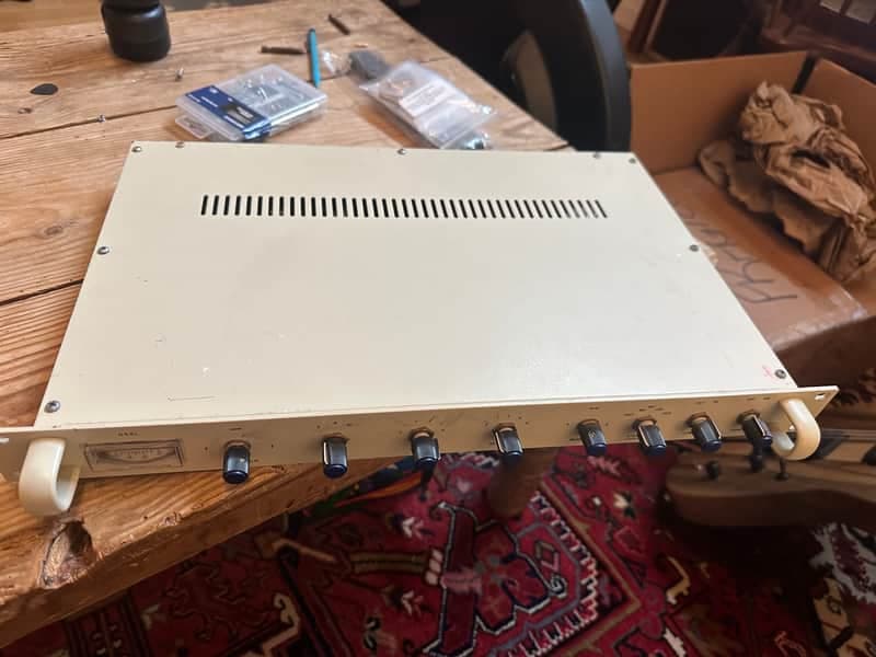 Kit clone Gssl buss compressor Early 2000’s - White