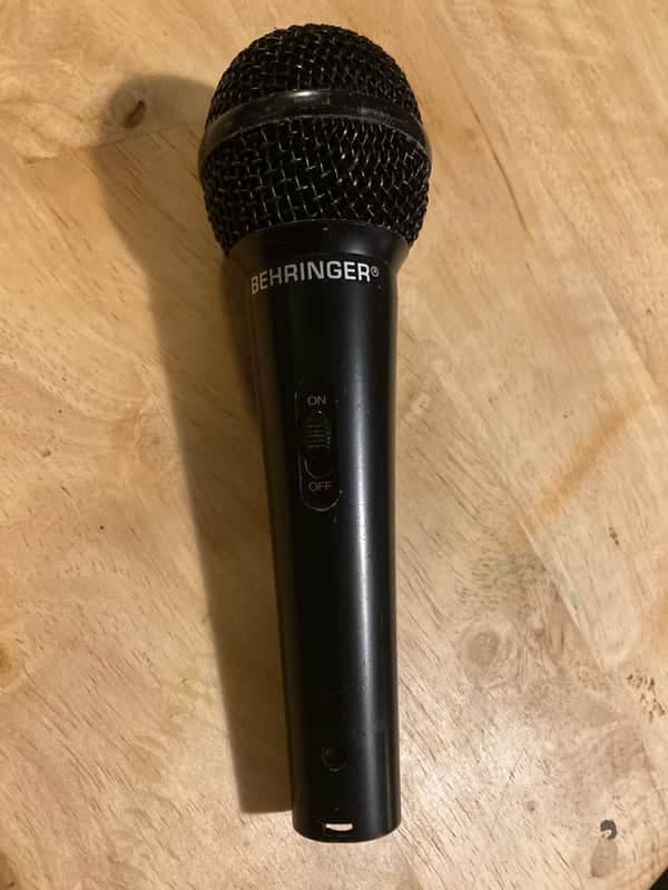 Behringer XM1800S Microphone