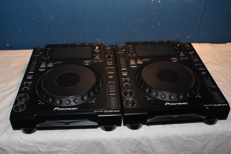 (2) Pioneer CDJ-900 Nexus Professional DJ Multi Player USB Rekordbox