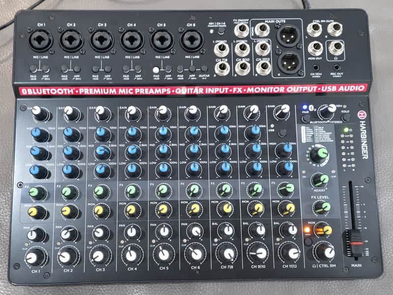 Harbinger LV14 14-Channel Mixer