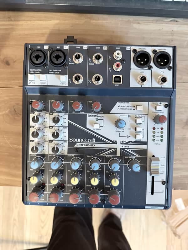 Soundcraft Notepad-8FX 8-Channel Analog Mixer with USB I/O 2010s - Blue