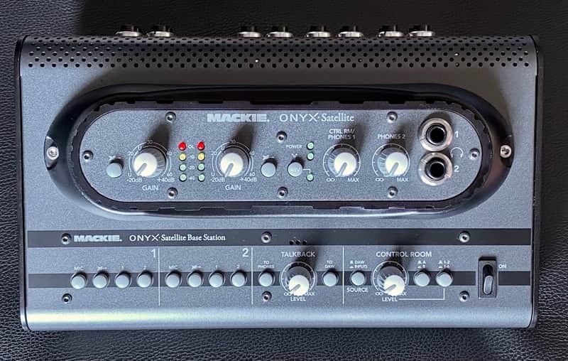 Mackie Onyx Satellite FireWire Audio Interface with Base Station