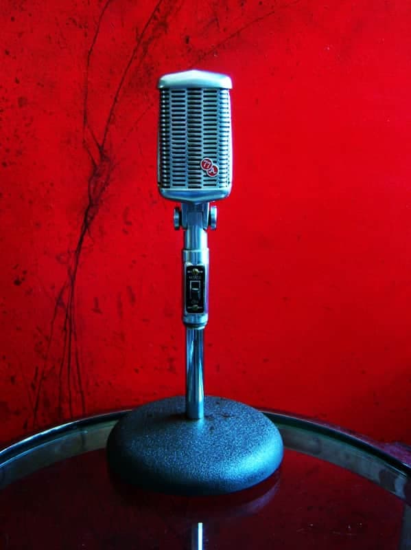 Vintage 1950's Astatic 77A dynamic cardioid microphone satin chrome w Atlas desk stand 77 # 8