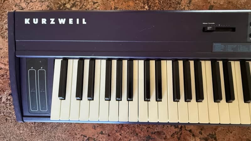 Kurzweil SP88 Stage Piano & MIDI Controller