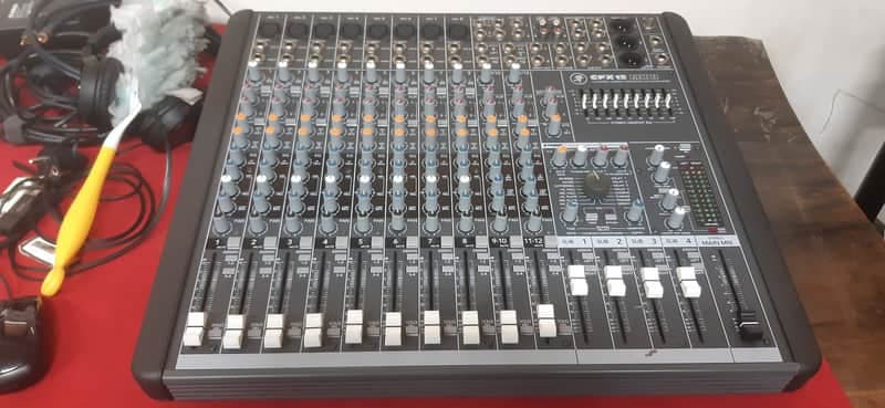Mackie Mackie CFX12-MKII mixer con effetti live studio registrazione