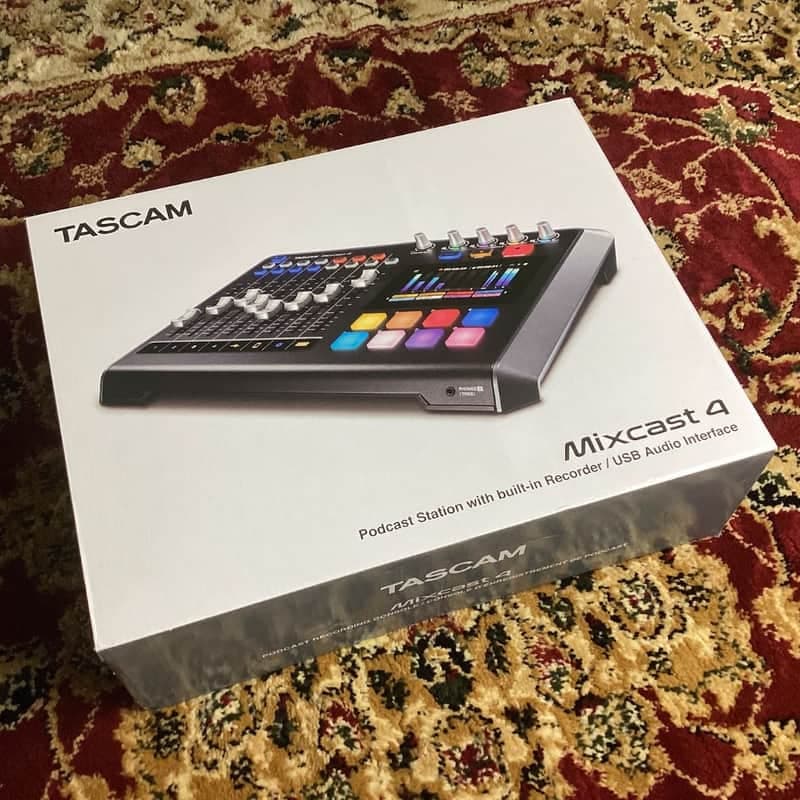 TASCAM Mixcast 4 Digital Audio Workstation -customer return **perfect condition!! - Ships Free!!