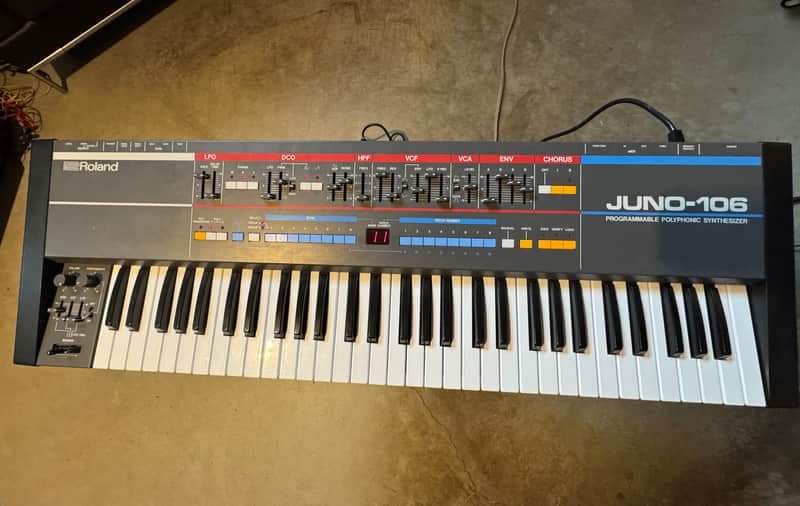 Roland Juno-106
