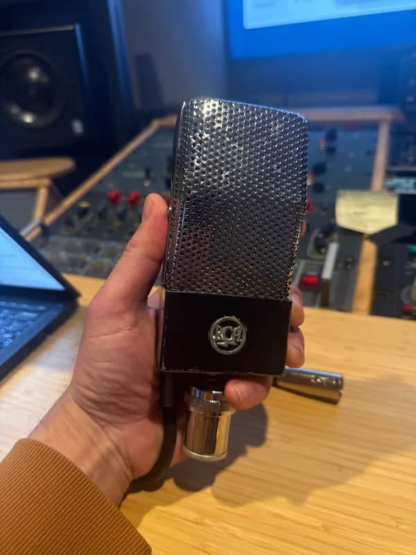 RCA 74-B Junior Velocity Ribbon Microphone 1940s - Common