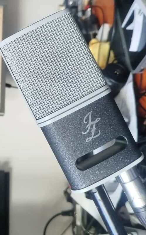 JZ Microphones V12 2026