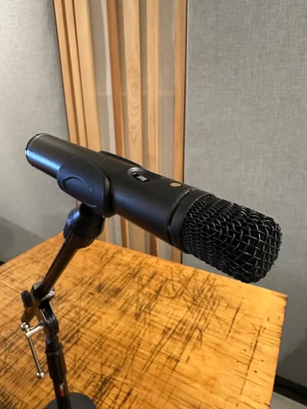RODE M3 Cardioid Condenser Mic w/ Blow-Molded Case
