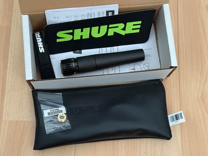 Shure SM57 Cardioid Dynamic Microphone + Stand + Cable