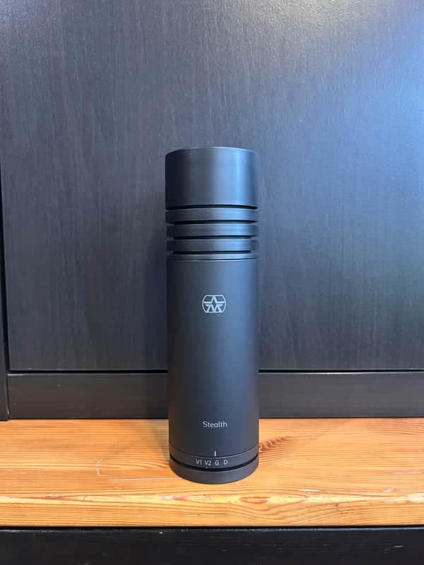 Aston Stealth Microphone including Mount and Original Box